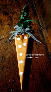 How to Make Simple Wooden Easter Carrots