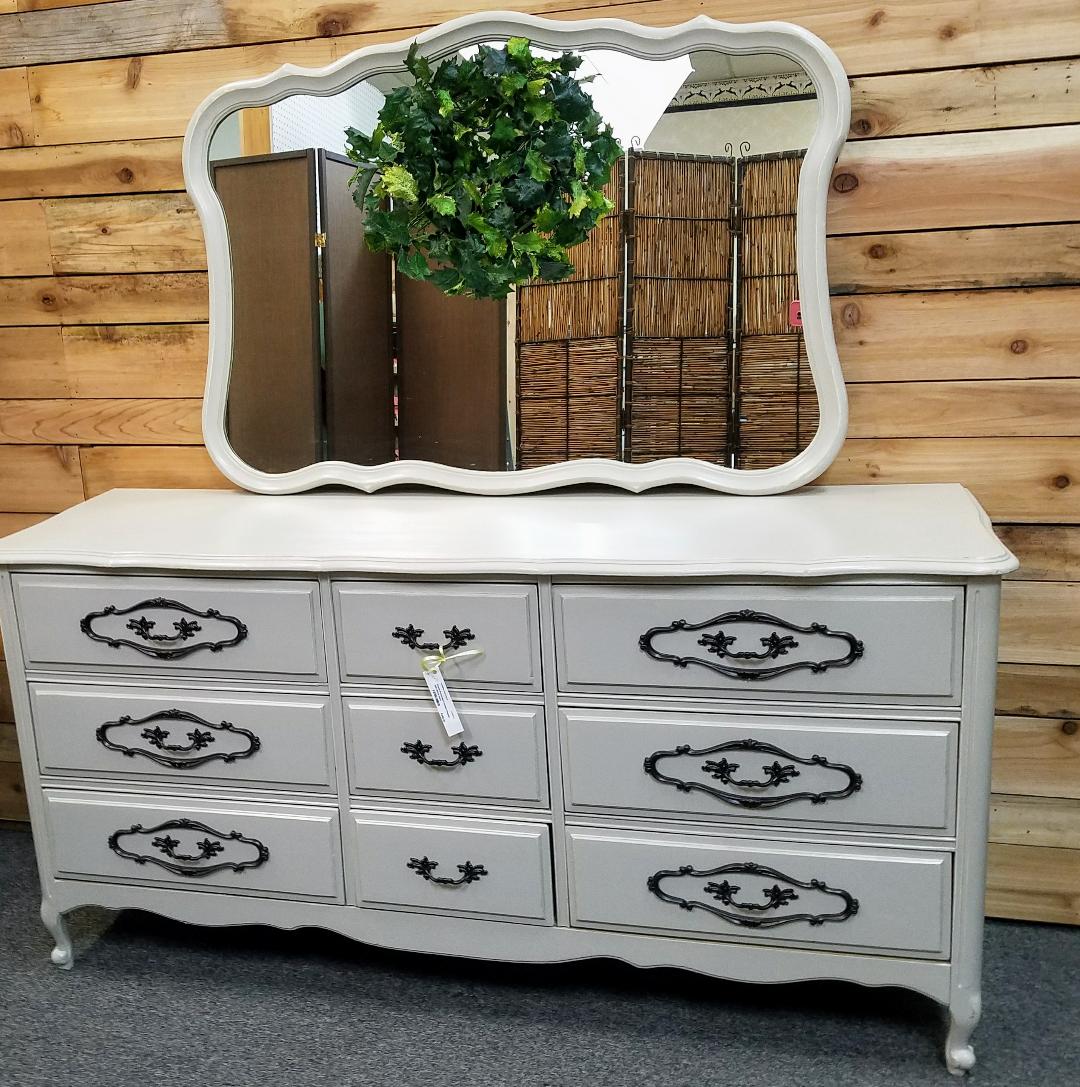 Vintage French Provincial 9 Drawer Dresser with Mirror – Possibilities Home Market Vintage French Provincial 9 Drawer Dresser with Mirror – Possibilities Home Market